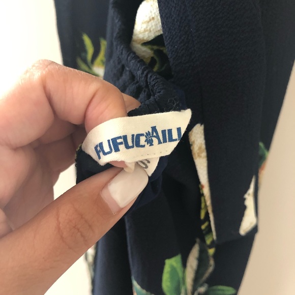 Floral Maxi Dress with Slit - Picture 5 of 6